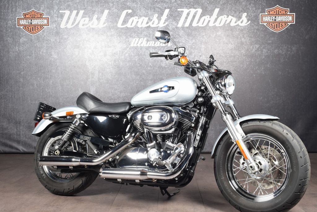  XL1200C Sportster 1200 Custom