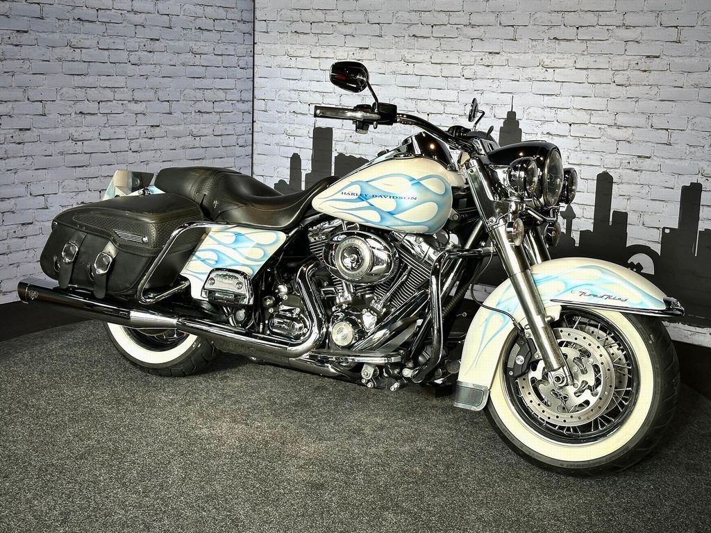  FLHRC Road King Classic