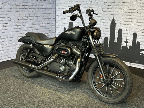  IRON 883