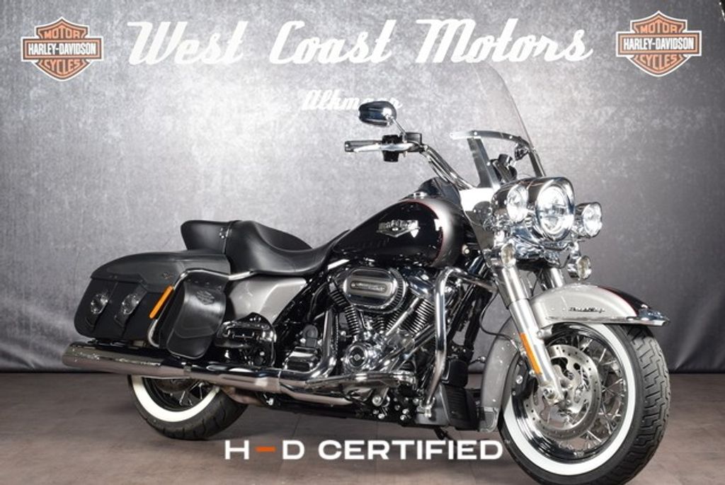  FLHRC Road King Classic