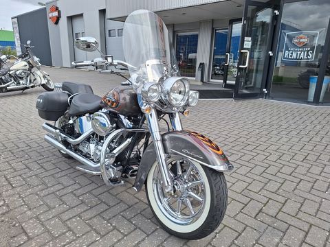  FLSTN Softail Deluxe