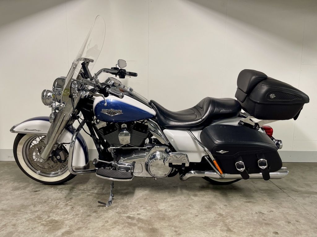 TOURING FLHRC ROAD KING CLASSIC  TOURING FLHRC ROAD KING CLASSIC