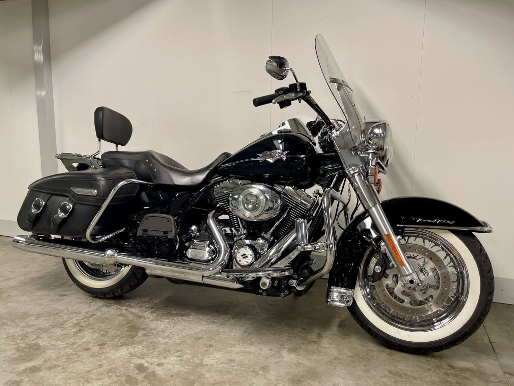 TOURING FLHRC ROAD KING CLASSIC  TOURING FLHRC ROAD KING CLASSIC