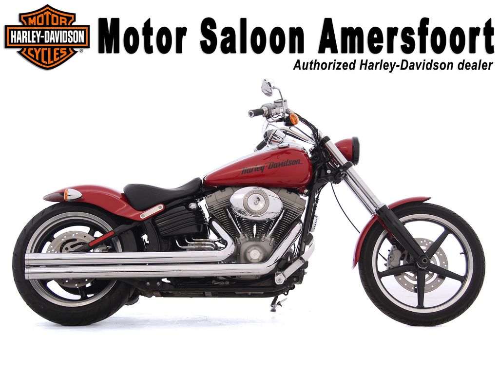  FXCW SOFTAIL ROCKER