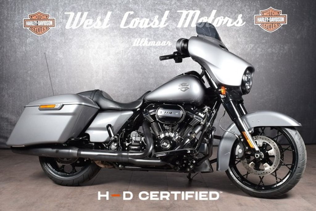  FLHXS Street Glide Special BLK TRIM