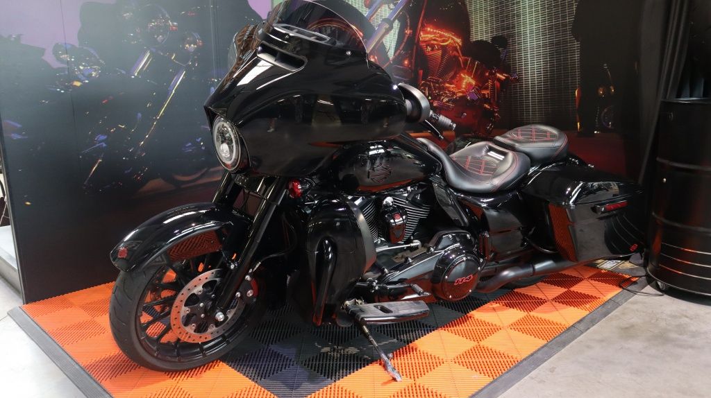  Chopper Street Glide
