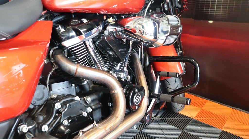 Tour Street Glide  Tour Street Glide