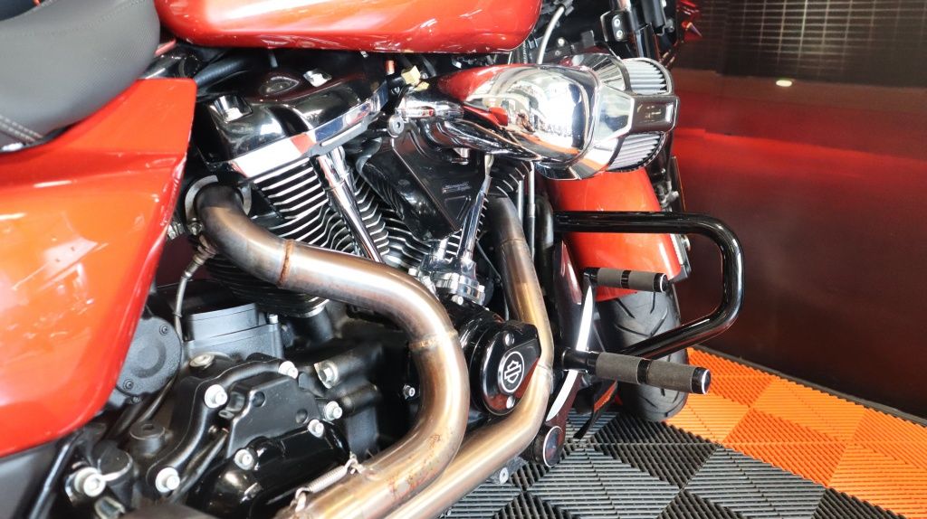 Tour Street Glide  Tour Street Glide