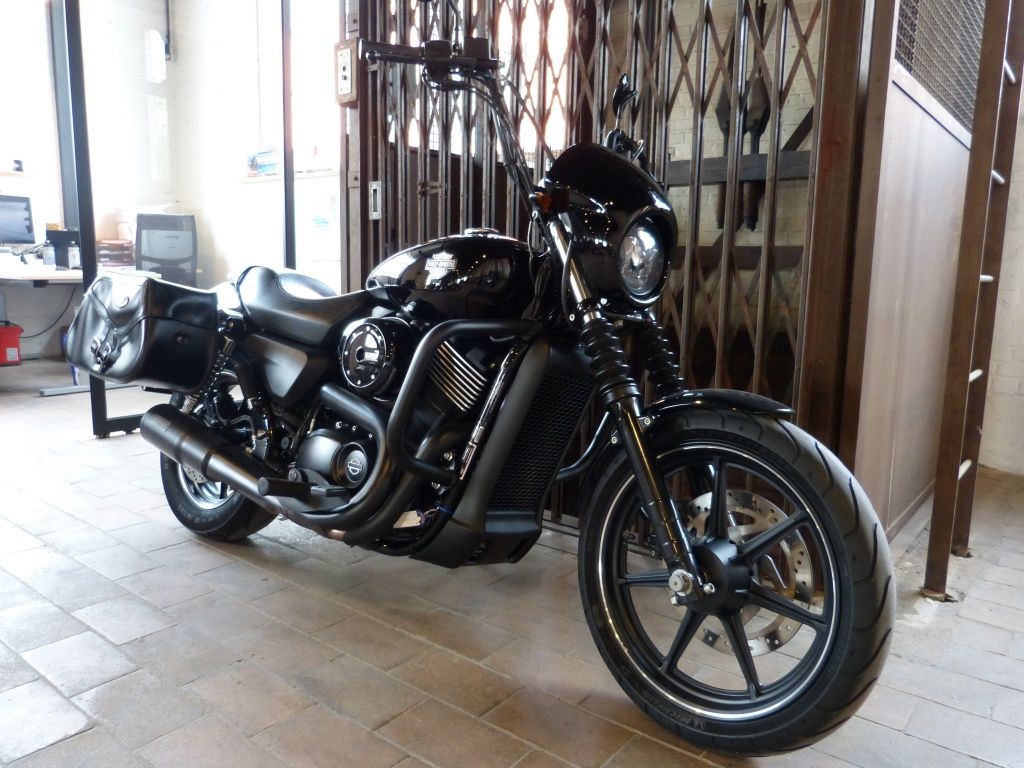 STREET XG750  STREET XG750