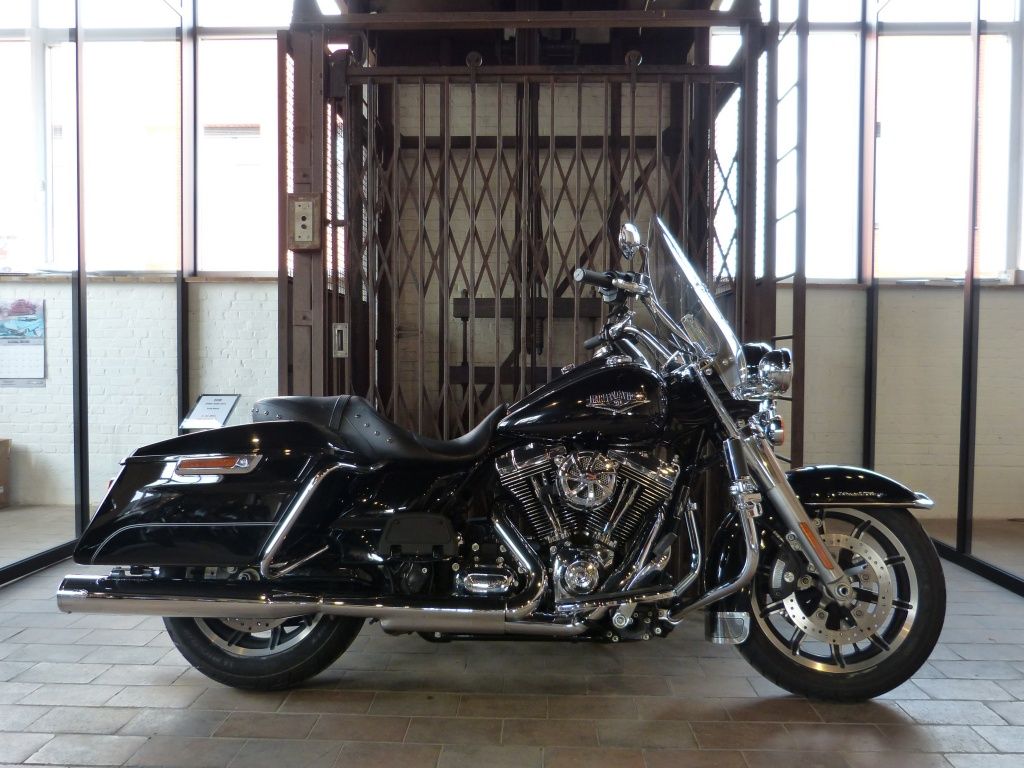  TOURING FLHR Road King