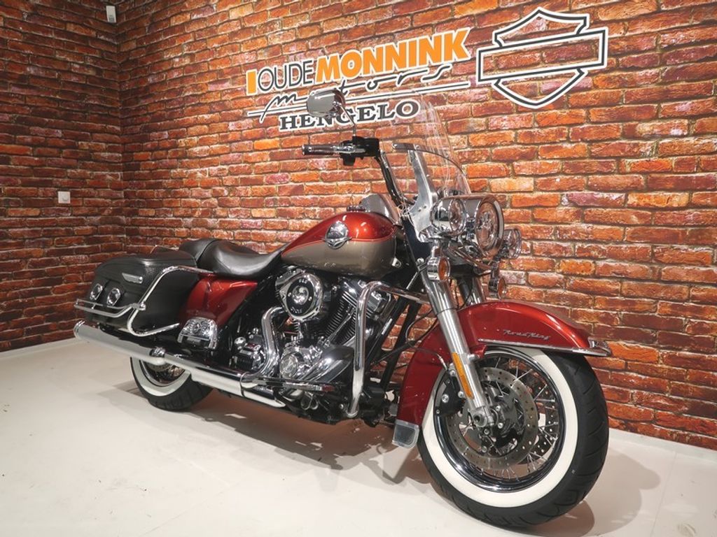 FLHRC Road King Classic 1580  FLHRC Road King Classic 1580