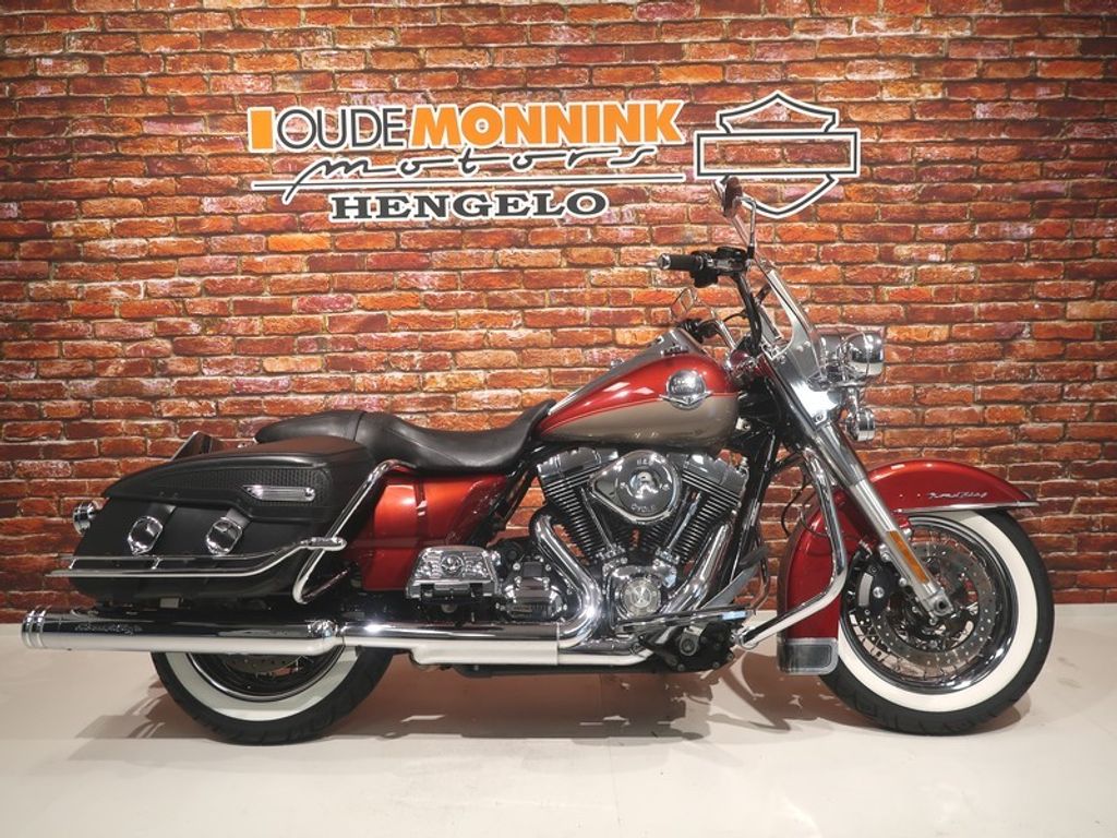  FLHRC Road King Classic 1580