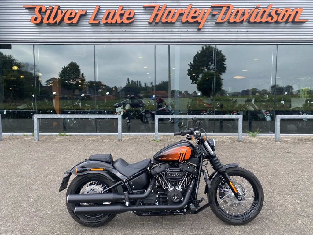  Softail Street Bob met 12 maanden waarborg