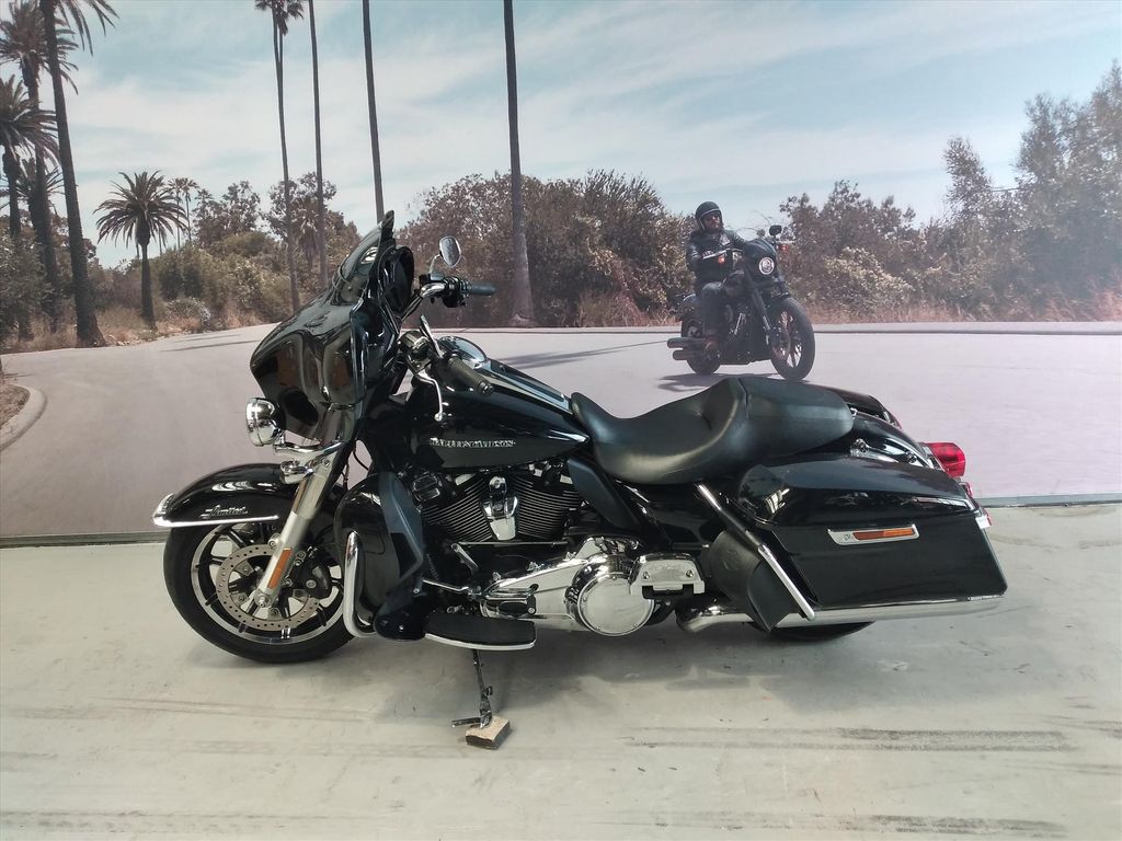 Ultra Limited 1745 67KW  Ultra Limited 1745 67KW