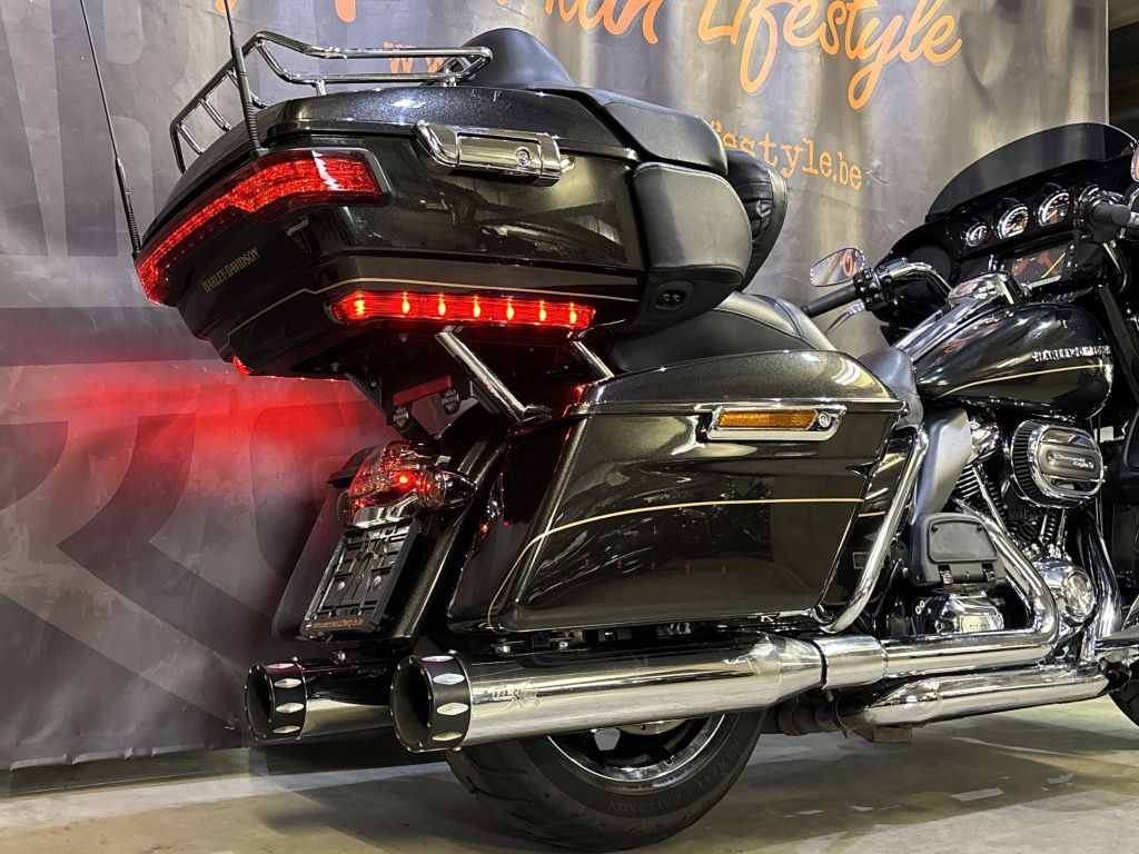 Touring Touring Ultra Limited FLHTK  Touring Touring Ultra Limited FLHTK