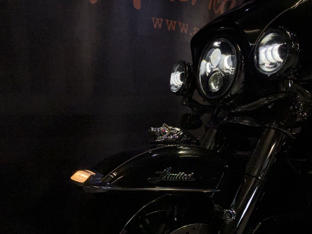 Touring Touring Ultra Limited FLHTK  Touring Touring Ultra Limited FLHTK