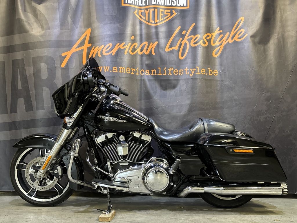 Touring Touring Street Glide Special FLHXS  Touring Touring Street Glide Special FLHXS