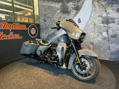  FLHXSE CVO STREET GLIDE