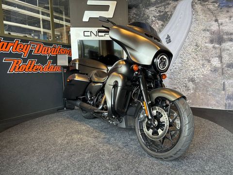  FLHXS STREETGLIDE SPECIAL