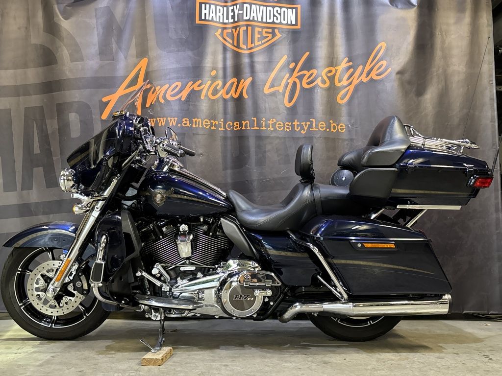 Touring Touring Ultra Limited CVO Anniversary FLHTKSE ANV  Touring Touring Ultra Limited CVO Anniversary FLHTKSE ANV