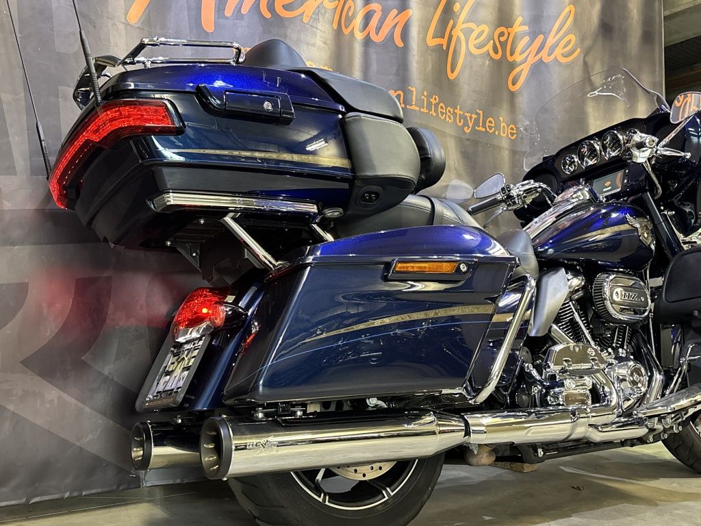 Touring Touring Ultra Limited CVO Anniversary FLHTKSE ANV  Touring Touring Ultra Limited CVO Anniversary FLHTKSE ANV
