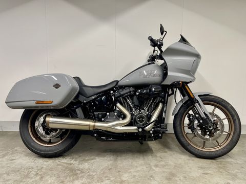  SOFTAIL FXLRST LOW RIDER ST Met elektronisch regelbare uitlaat