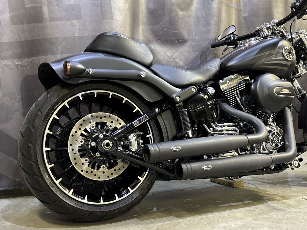 Chopper Softail Break Out FXSB  Chopper Softail Break Out FXSB