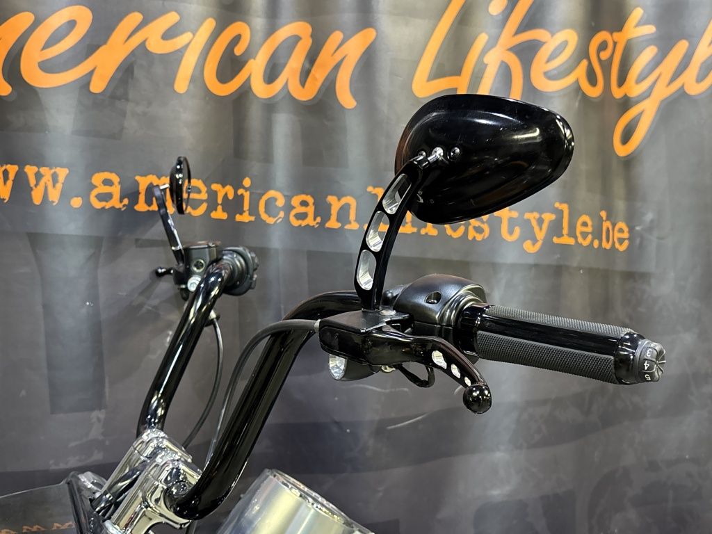 Chopper Softail Fat Boy FLFBS  Chopper Softail Fat Boy FLFBS