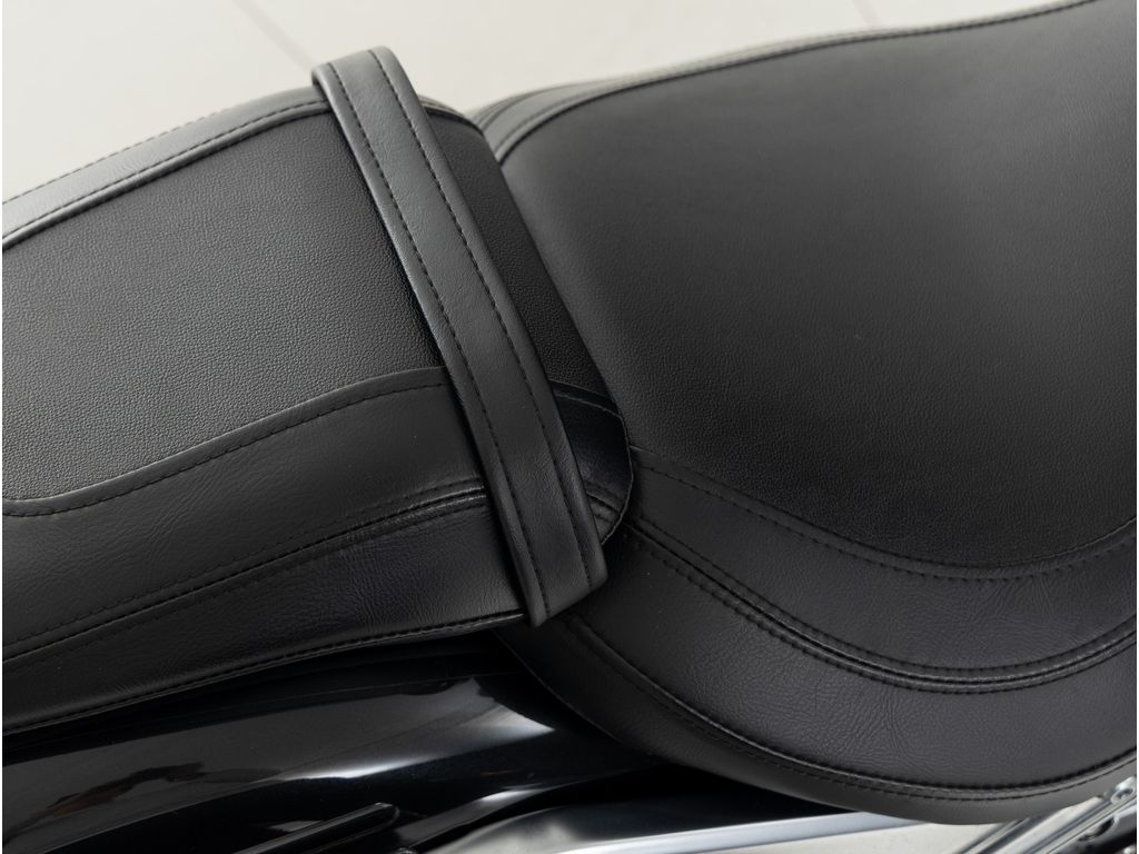 FLFB Fat Boy Softail  FLFB Fat Boy Softail