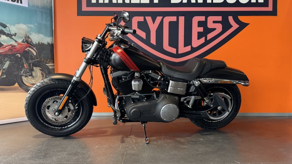 Chopper FAT BOB DYNA  Chopper FAT BOB DYNA