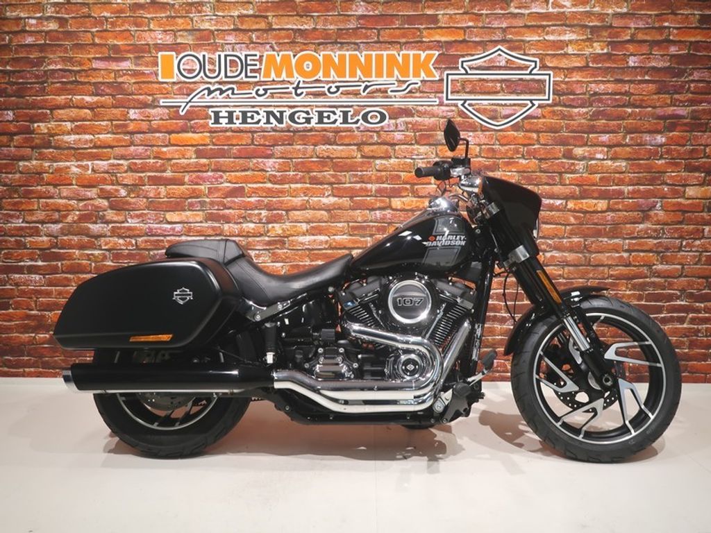  FLSB Softail Sport Glide 107