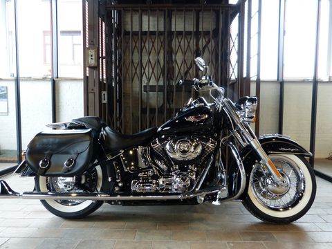  SOFTAIL FLSTN Deluxe