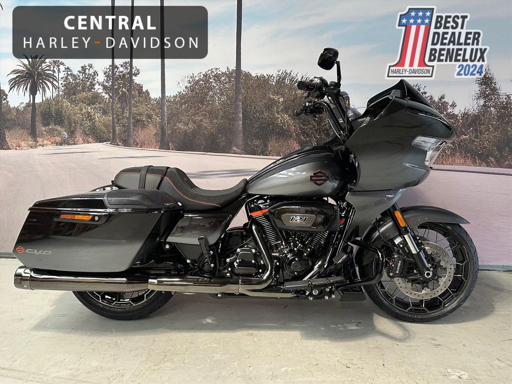  Road Glide CVO 121''