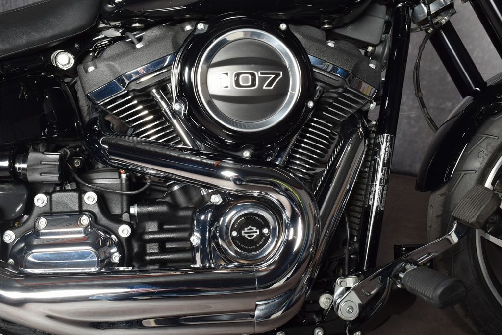 FLSB Softail Sport Glide  FLSB Softail Sport Glide