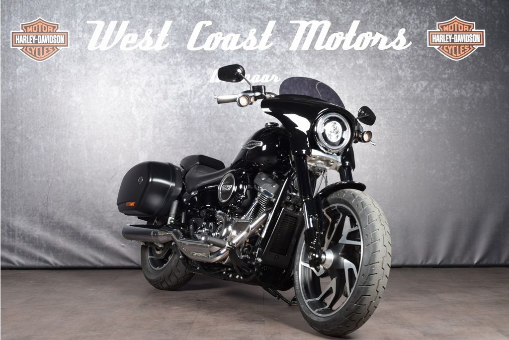 FLSB Softail Sport Glide  FLSB Softail Sport Glide