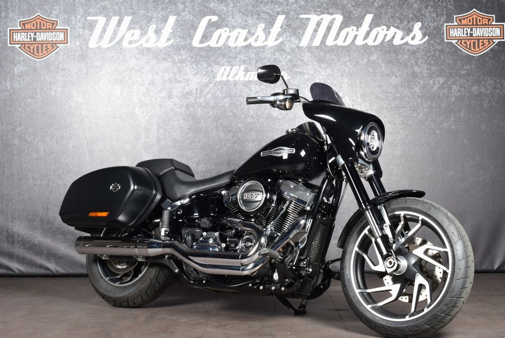 FLSB Softail Sport Glide  FLSB Softail Sport Glide