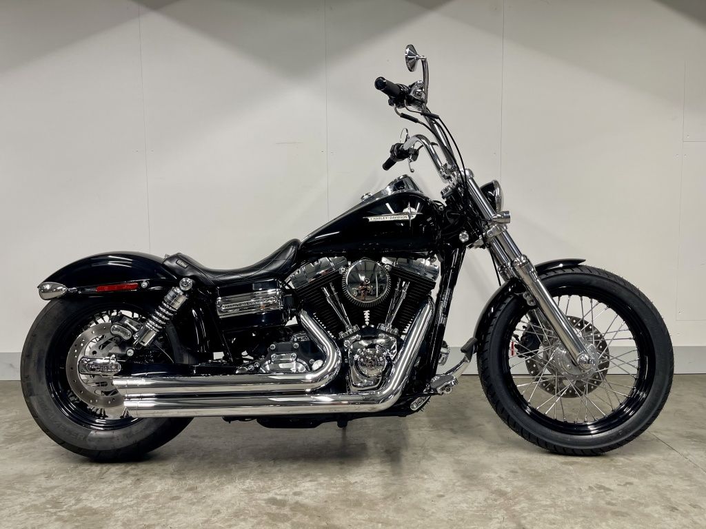  DYNA FXDB STREET BOB '' Special 200 ''