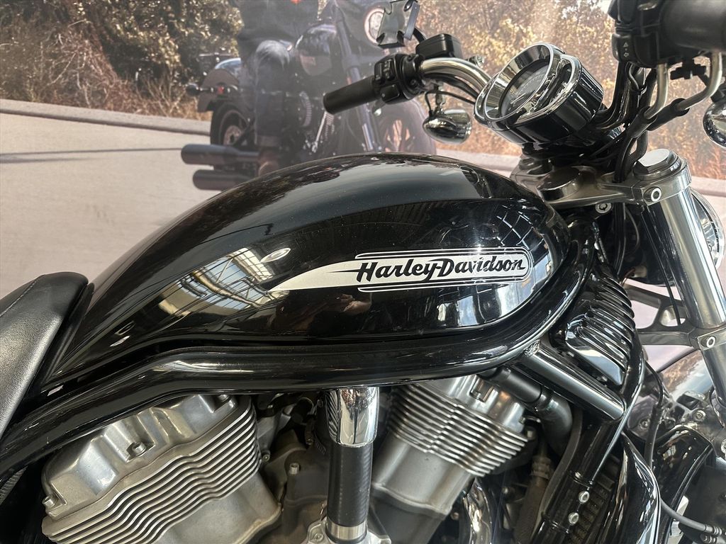 V-Rod 1130 VRSCB  V-Rod 1130 VRSCB