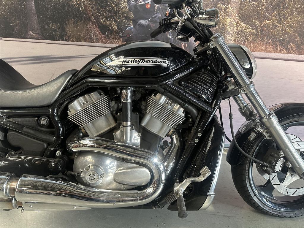 V-Rod 1130 VRSCB  V-Rod 1130 VRSCB