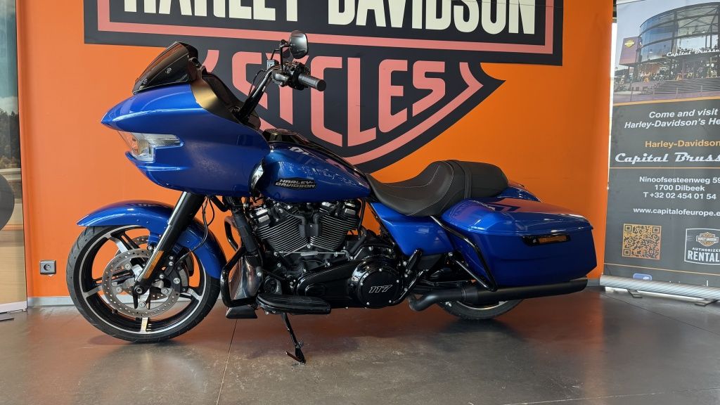 Tour ROAD GLIDE  Tour ROAD GLIDE