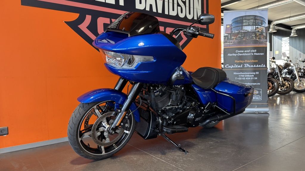 Tour ROAD GLIDE  Tour ROAD GLIDE