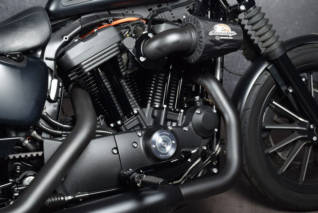 XL883N Sportster 883 Iron 1200CC  XL883N Sportster 883 Iron 1200CC