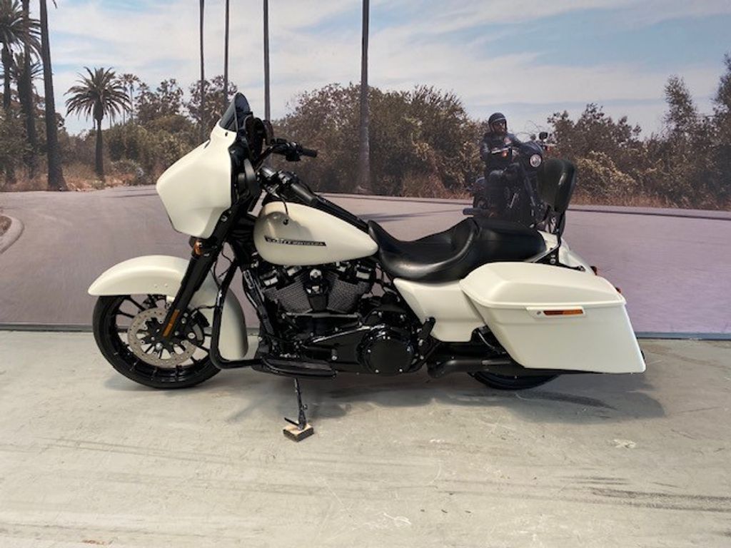 Street Glide Special 1750 66KW  Street Glide Special 1750 66KW