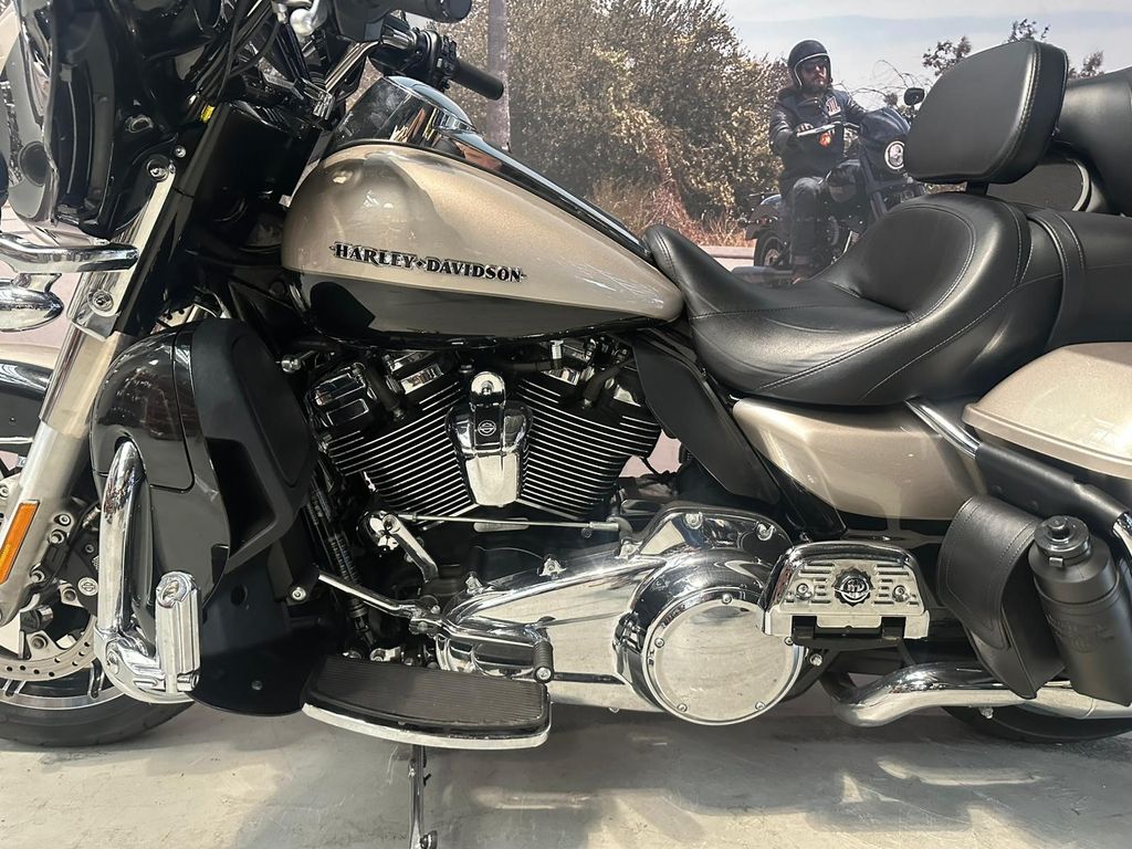 Ultra Limited 1745 67KW  Ultra Limited 1745 67KW