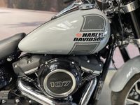 Sport Glide 1745 61KW Foto