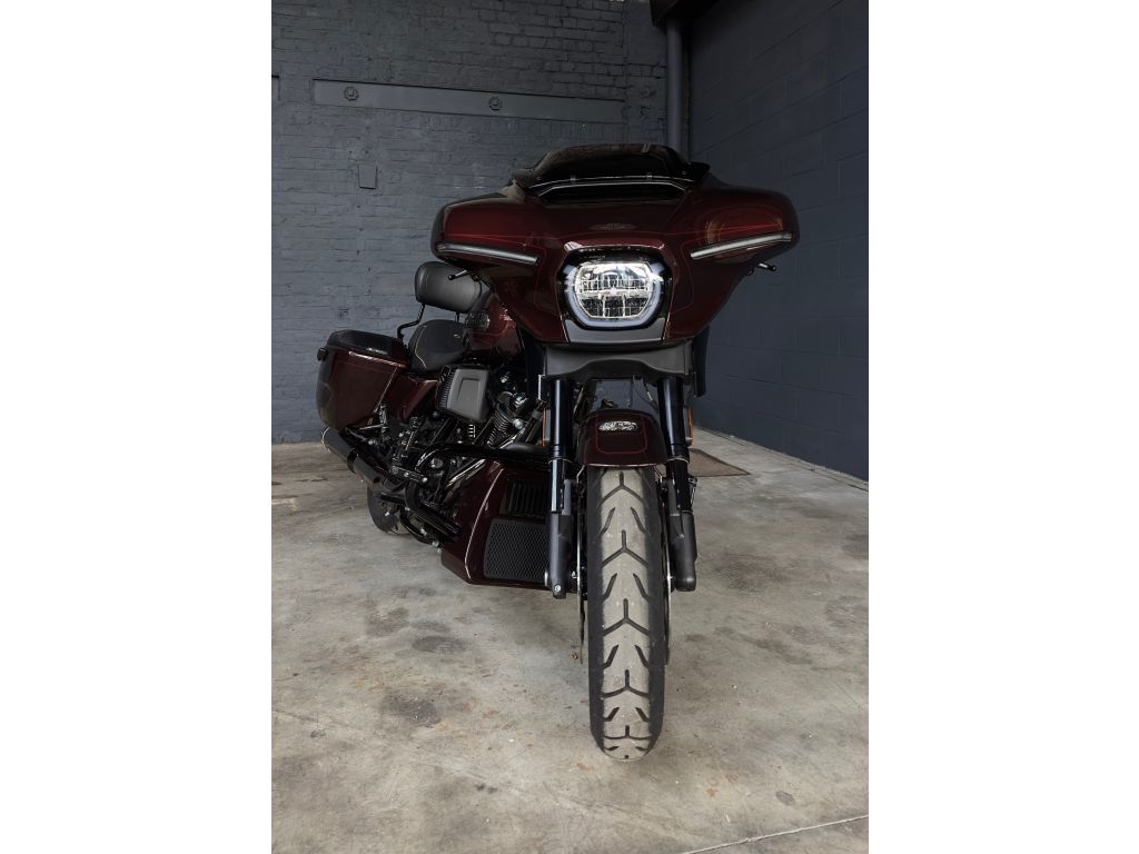 STREET GLIDE CVO 121 TOURING  STREET GLIDE CVO 121 TOURING