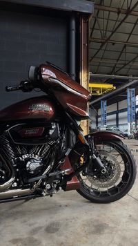 STREET GLIDE CVO 121 TOURING Foto