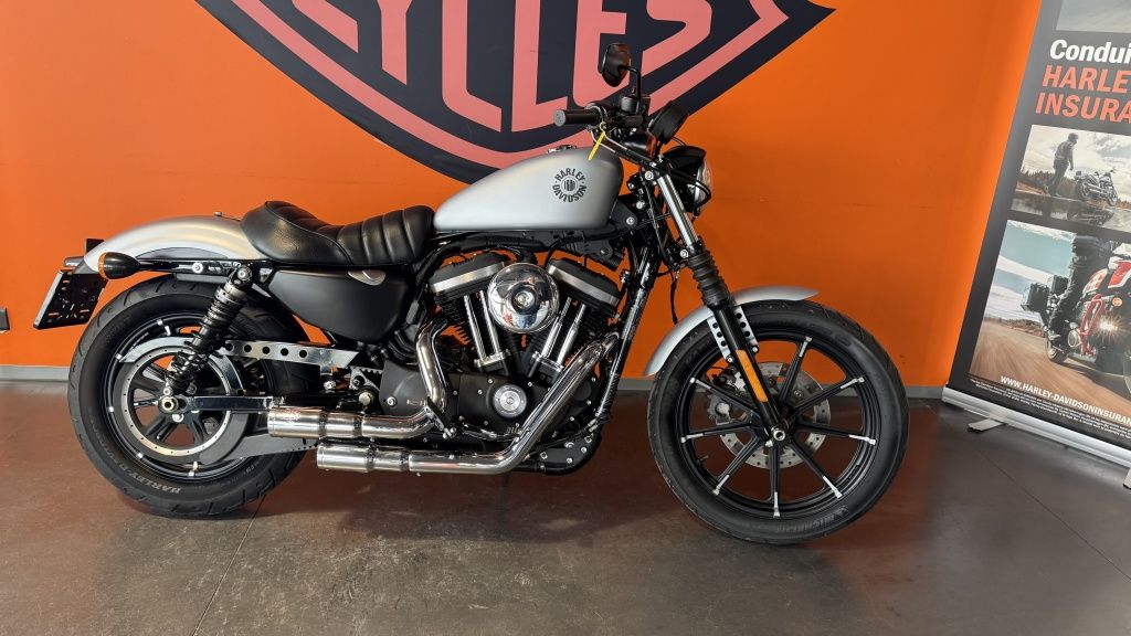 Chopper IRON 883  Chopper IRON 883