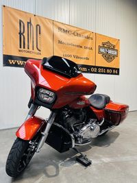 Tour Street Glide 117 Foto
