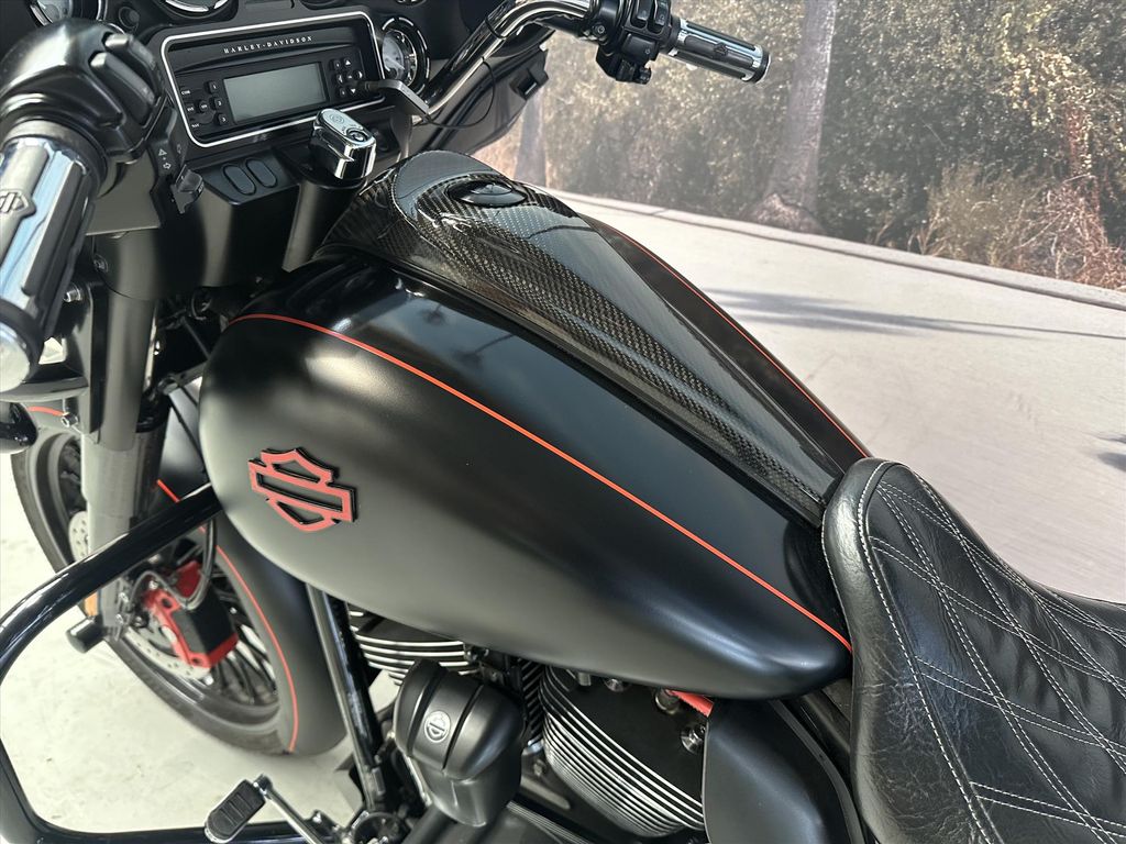 Street Glide 1690 62KW  Street Glide 1690 62KW